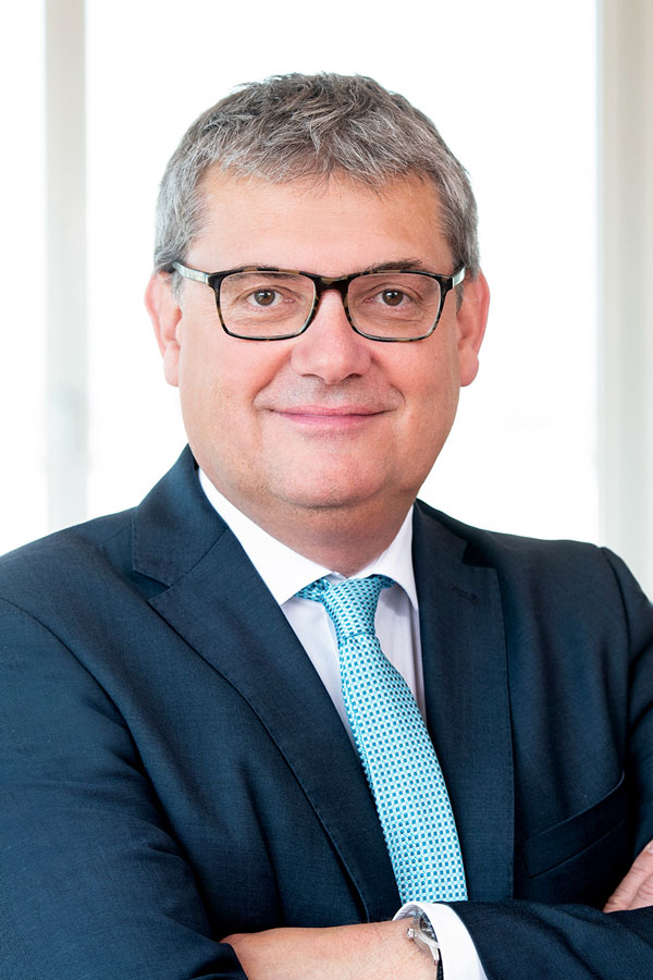 Markus Lichtinghagen Vorstandsvorsitzender Janitos Versicherung AG Markus Lichtinghagen Vorstandsvorsitzender Janitos Versicherung AG