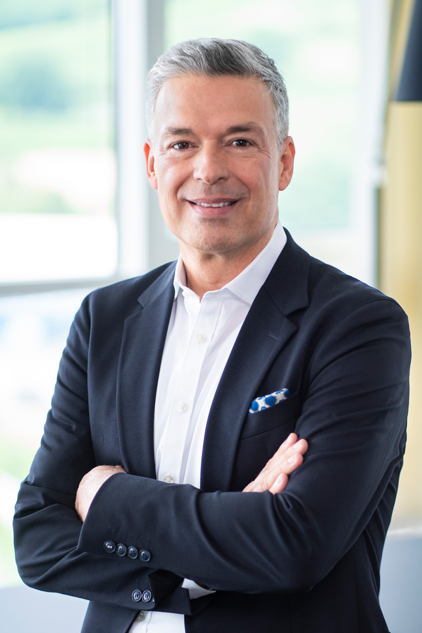 Timo Hertweck Vorstand Janitos Versicherung AG Timo Hertweck Vorstand Janitos Versicherung AG